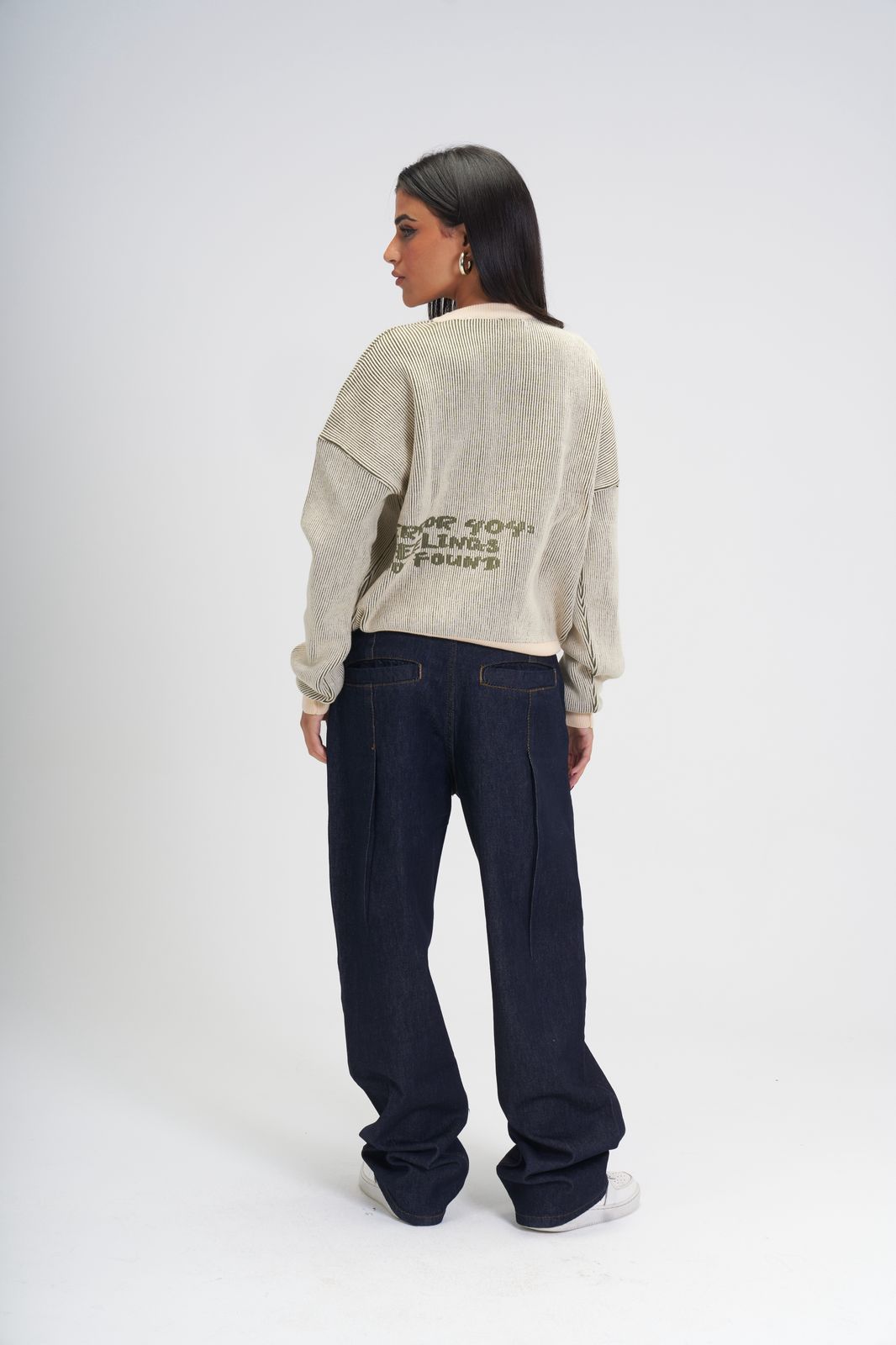 Error 404 knit crewneck