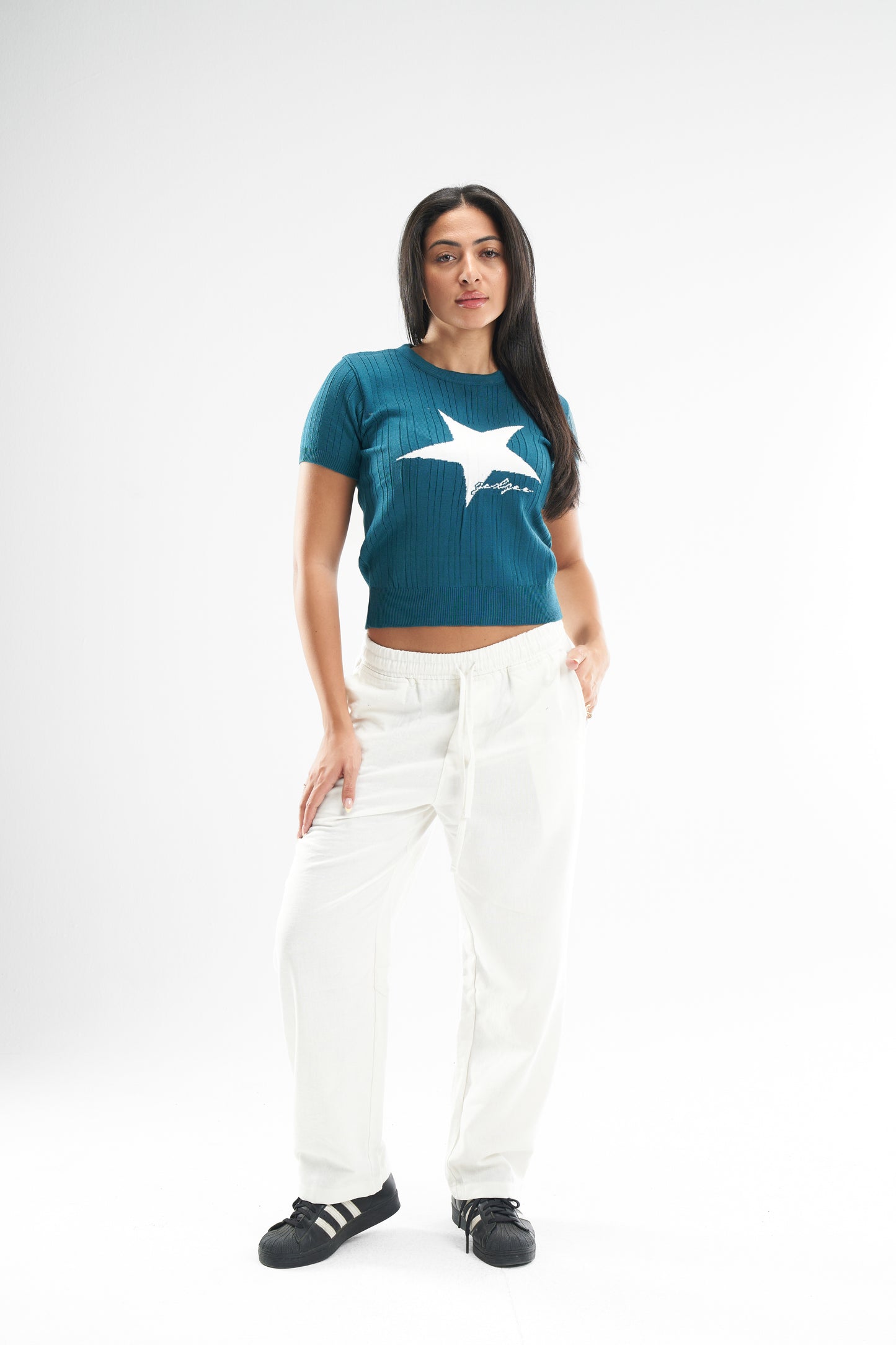 Terquise Star Cropped Knitted