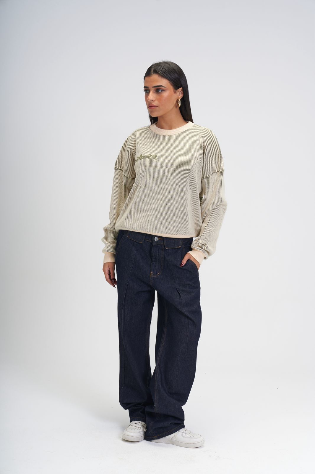 Error 404 knit crewneck