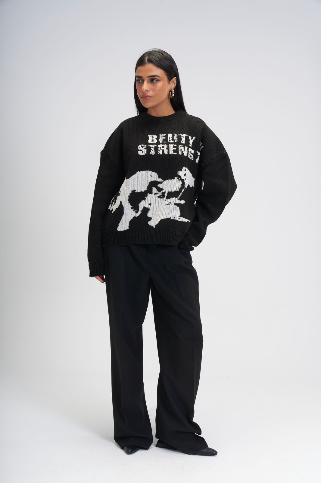 Beuty in Strength knit crewneck